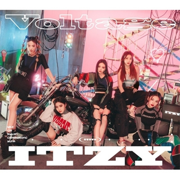 ITZY JAPAN DEBUT BEST ALBUM - IT'Z ITZY – SubK Shop