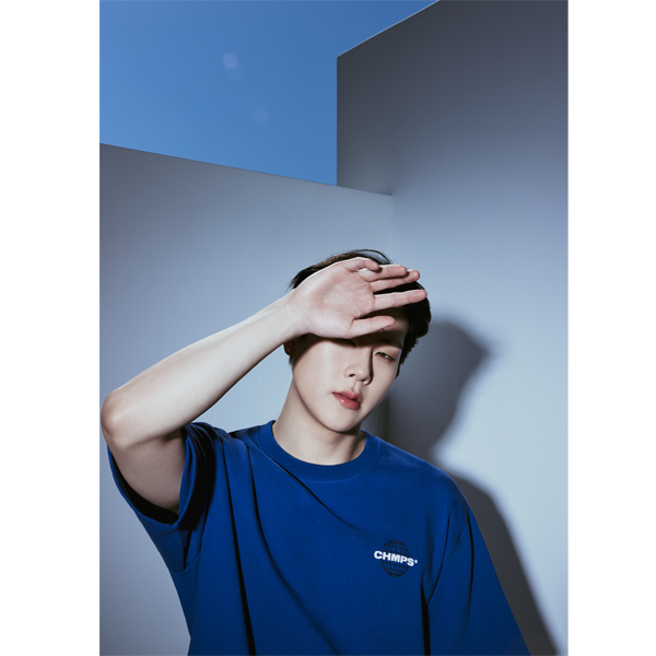 (MONSTA X JOOHONEY) UV DYNAMICHMPS TEE  [BLUE][L]